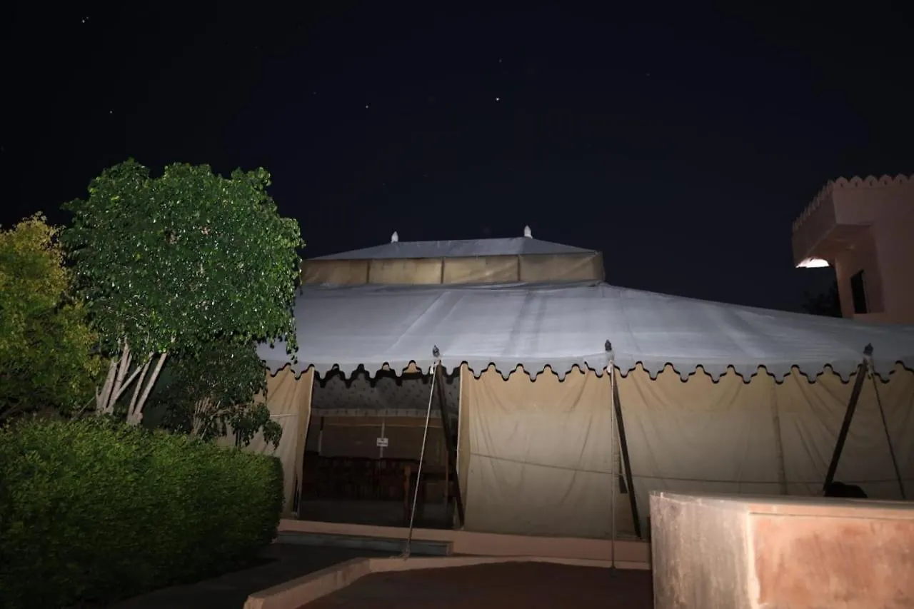 Rambagh Retreat By Park Tree Hotel Udaipur 0*,
